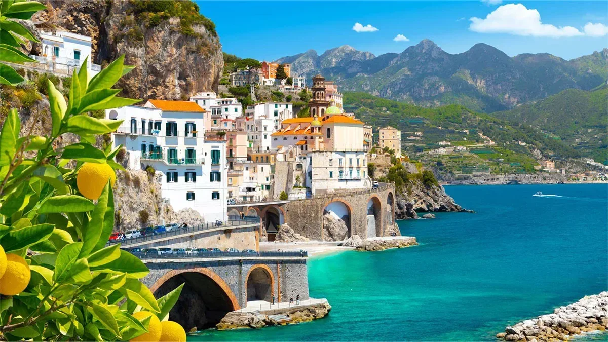 easyJet announces 3 new routes to Italy and Portugal this summer