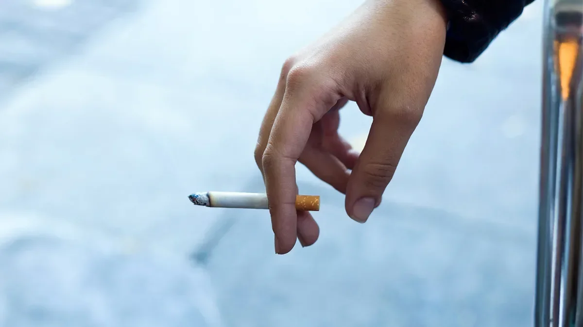 Milan to ban smoking on the street