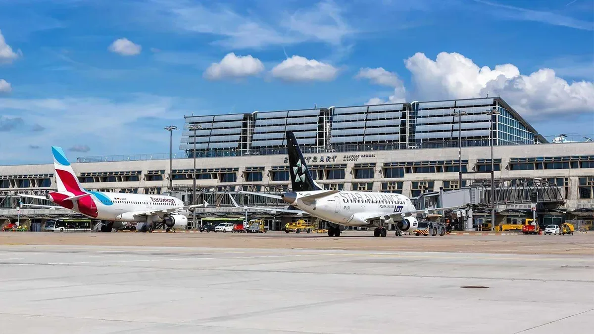 Flights resume at airports in Germany