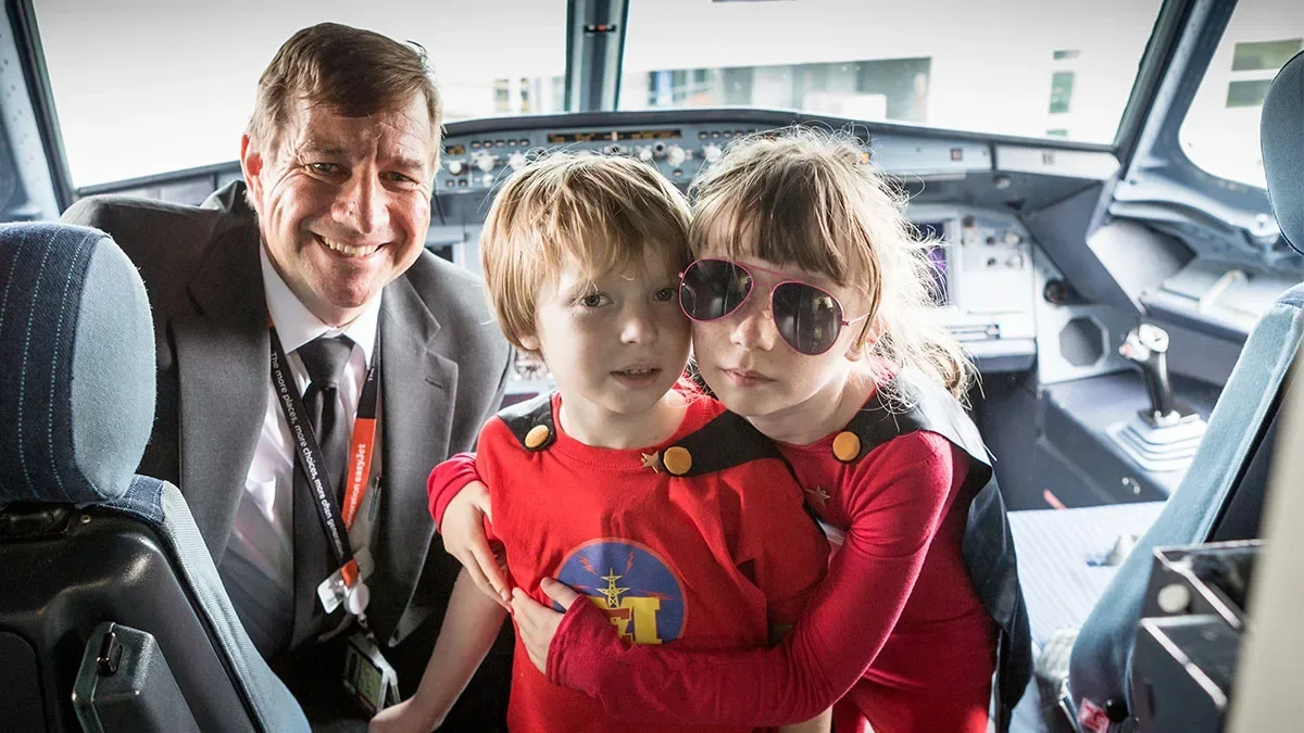 easyJet helps grants travel wishes of more than 100 children