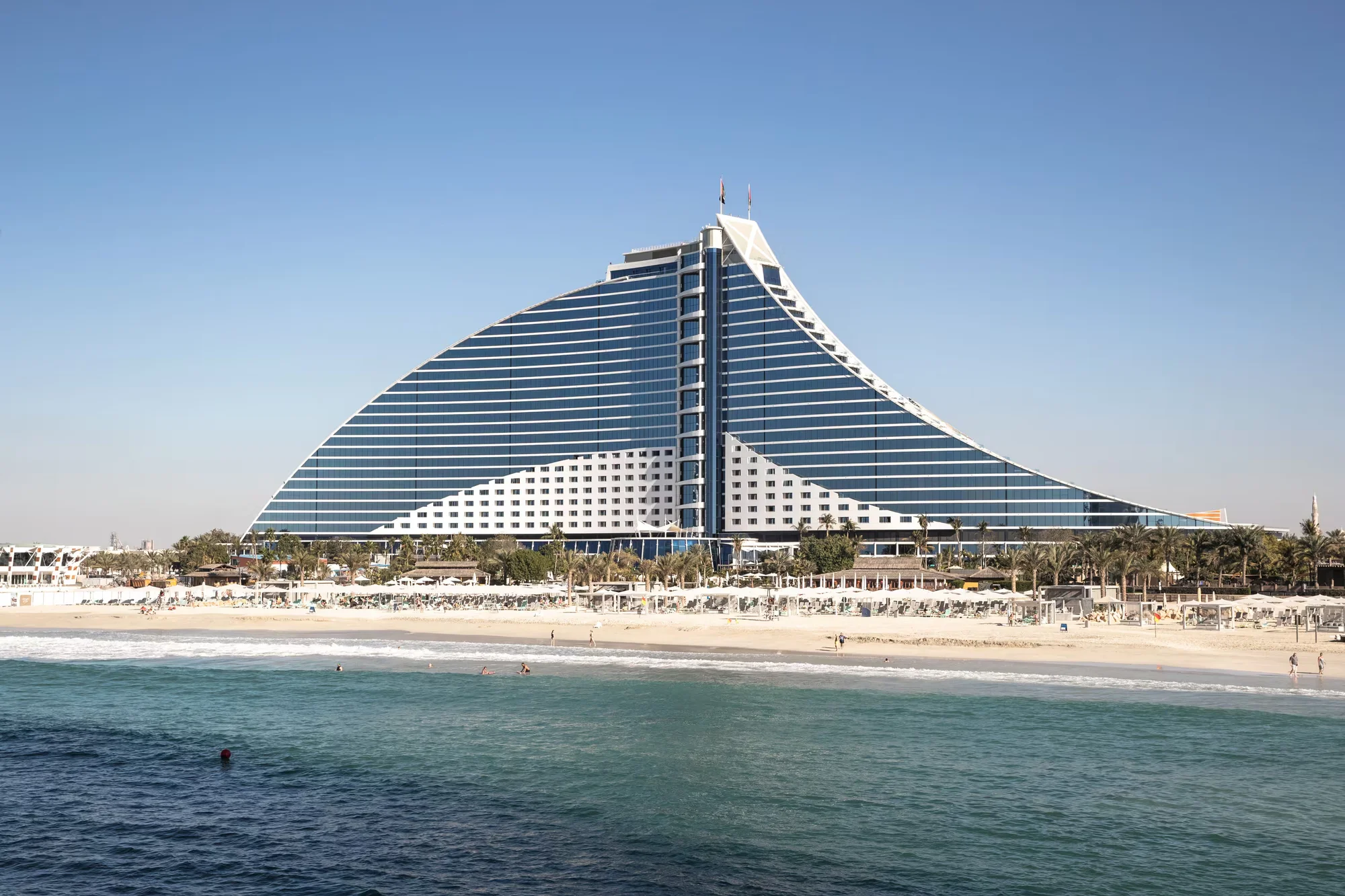 Explore Dubai without having to choose between work and vacation