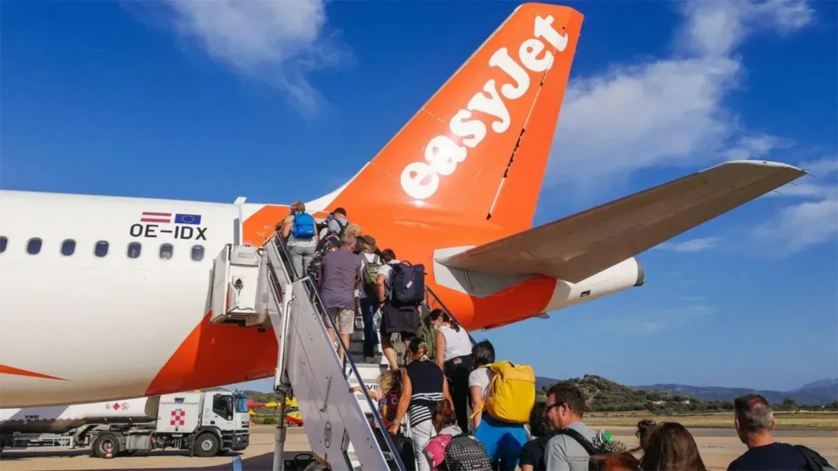 easyJet warned over 'misleading' £5.99 cabin bag fee