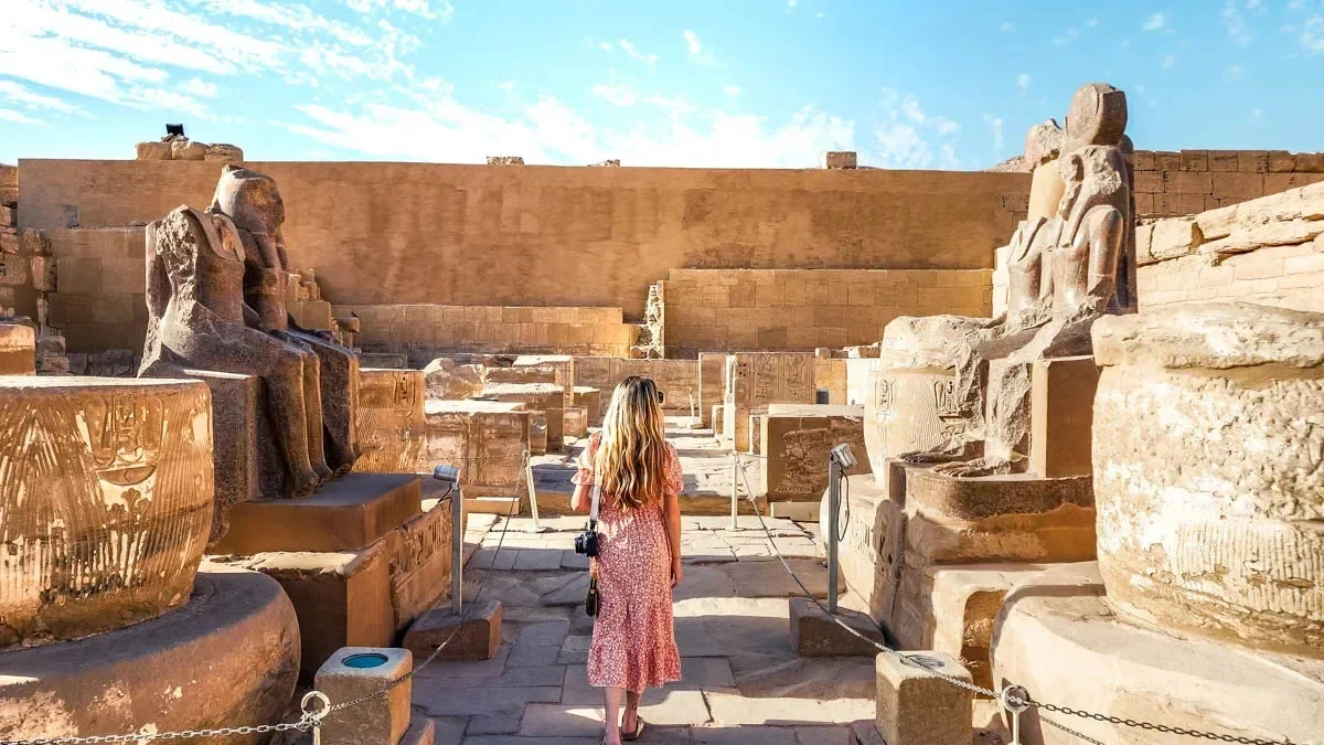 Middle East war clouds Egyptian tourism outlook