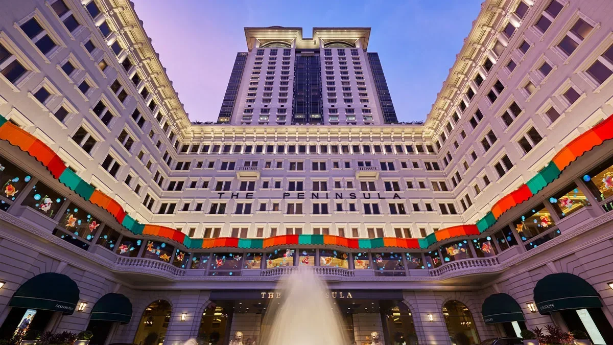 The Peninsula brings visionary artworks to art lovers