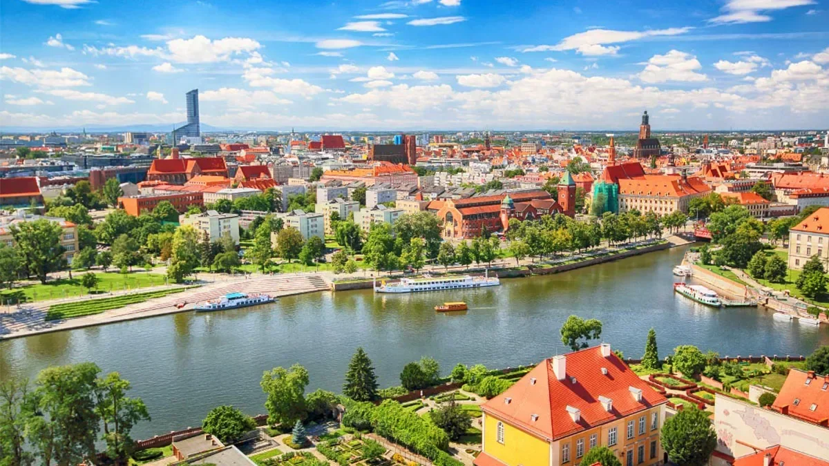 Travel & tourism in Poland set to surpass economic records