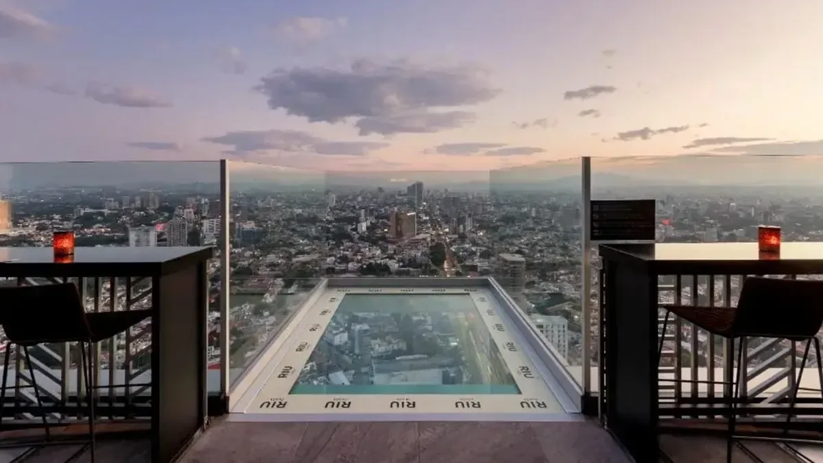 Riu Plaza Guadalajara opens a 360° rooftop bar