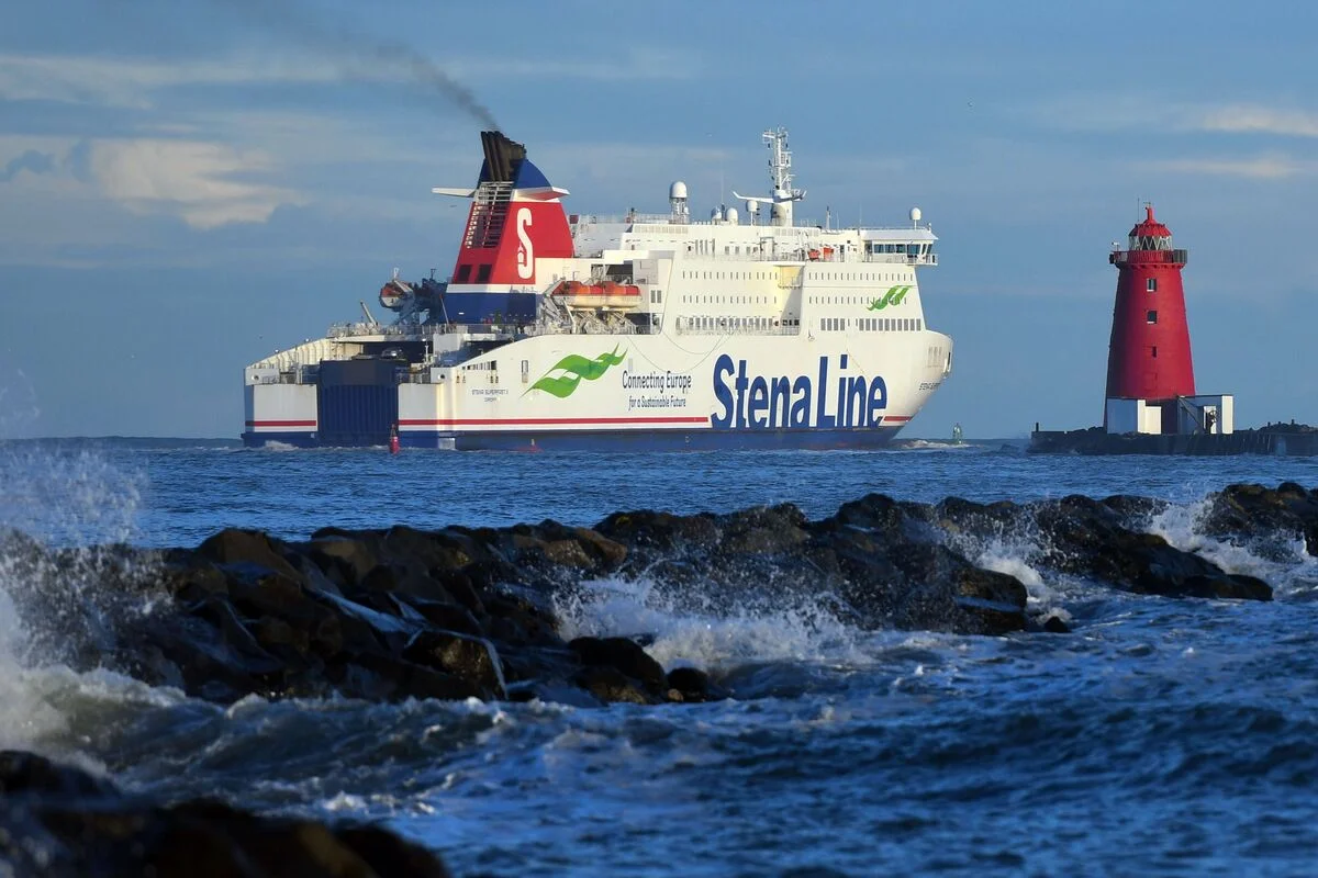 New passport rules for Britain-Ireland ferries to be enforced