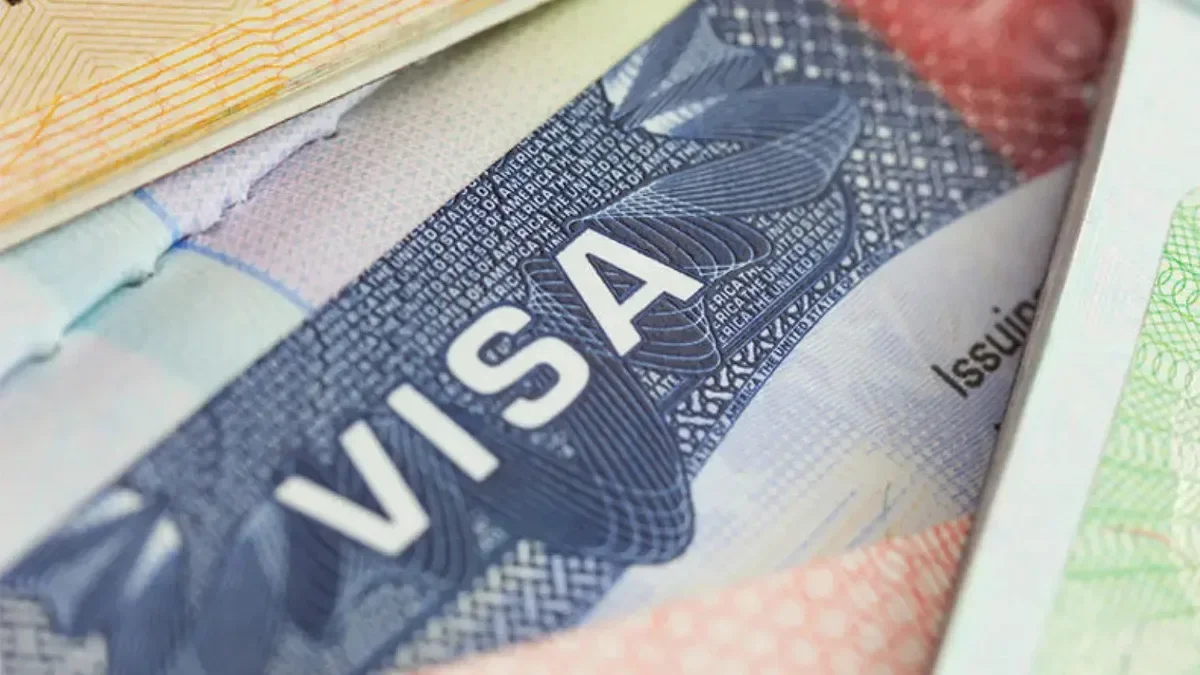 The US will suspend visa procedures for 75 countries