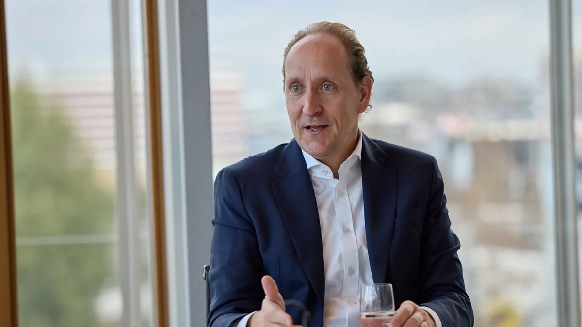 Lufthansa Group enters the summer travel season with confidence