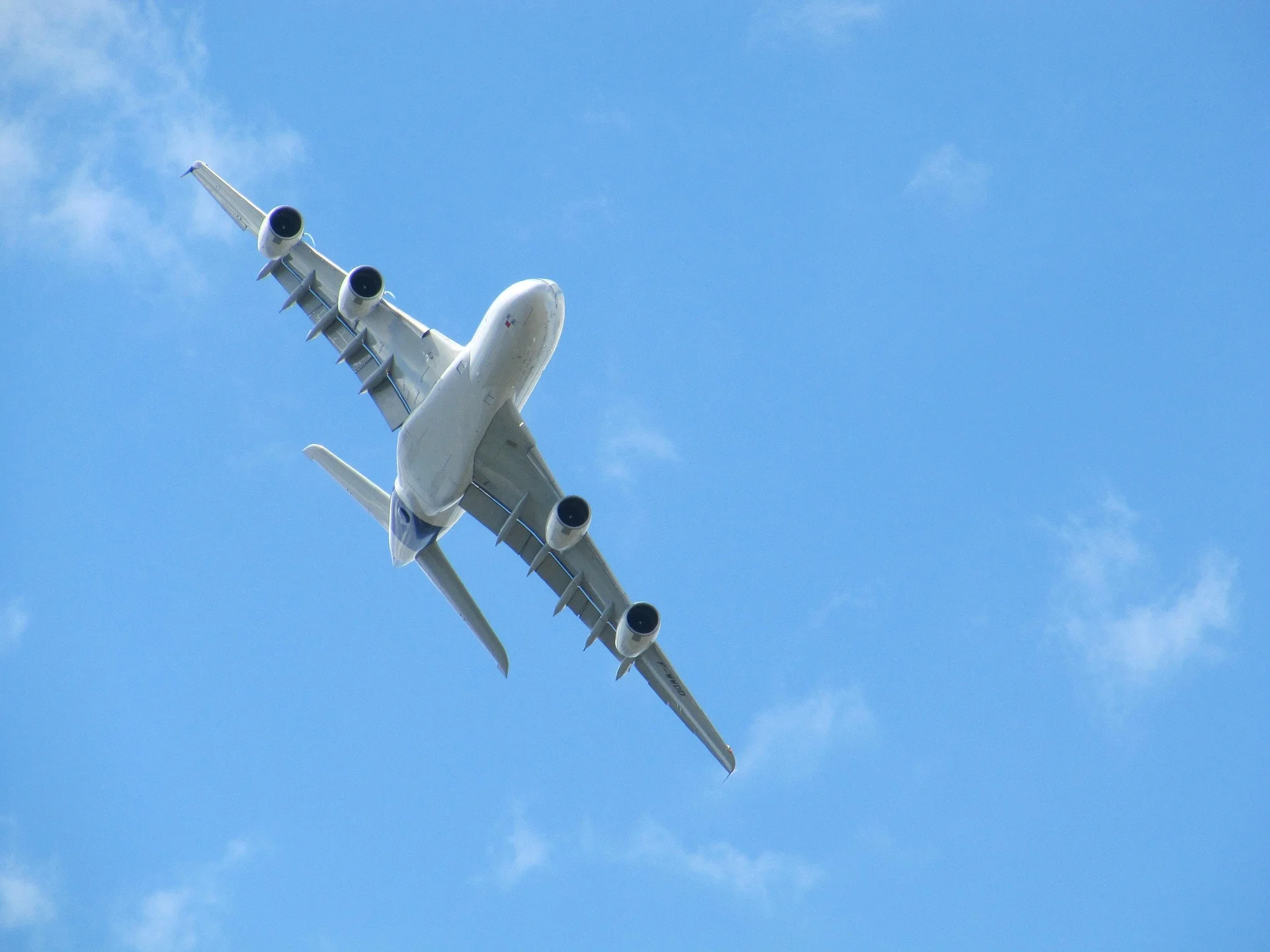 Hijacking alert on passenger plane flying from Dubai to Tel Aviv
