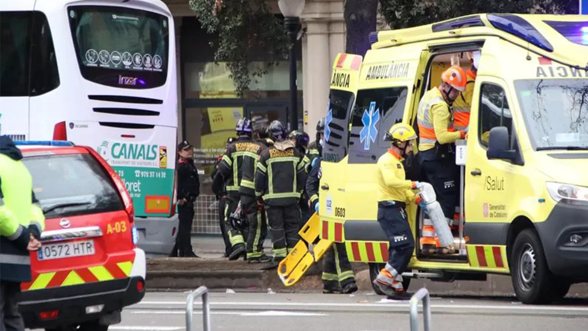 Two tourist buses collided in Spain: 34 injured