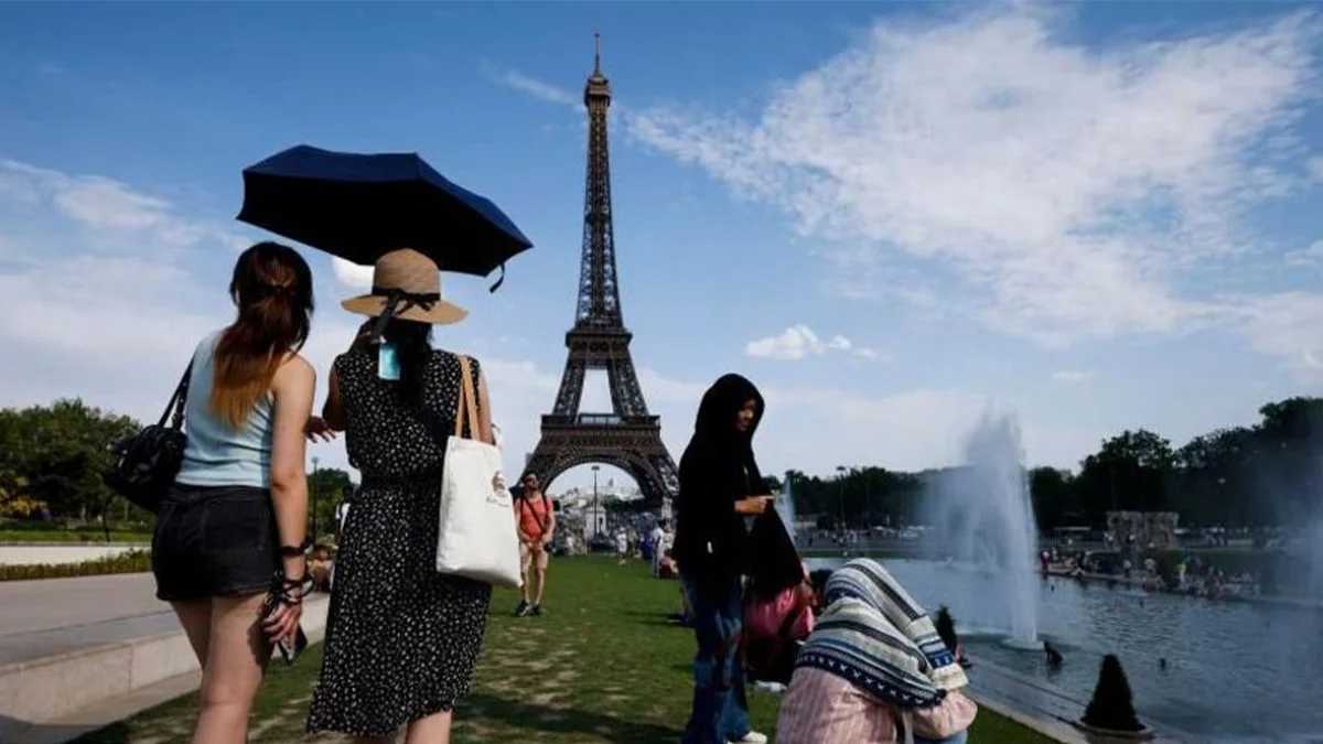 Europe swelters under heatwave, France restricts alcohol consumption