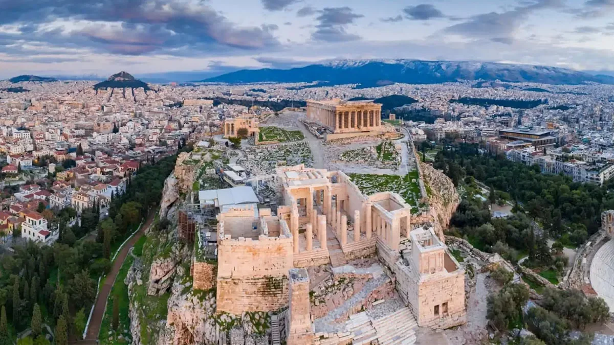 Athens limits short-term rentals in bid to alleviate housing shortage