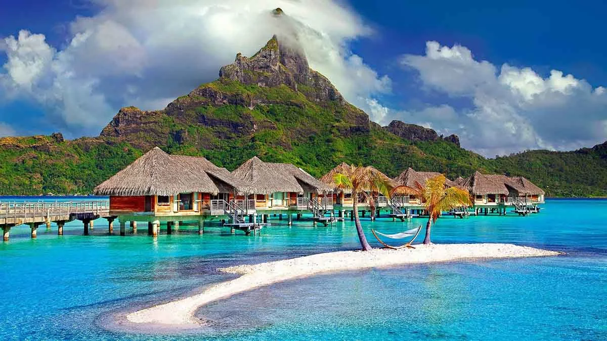 Climate change leaves future of Pacific Islands tourism "highly uncertain"