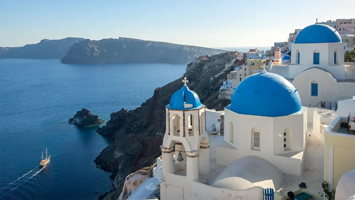 Greece remains the favorite destination of Germans
