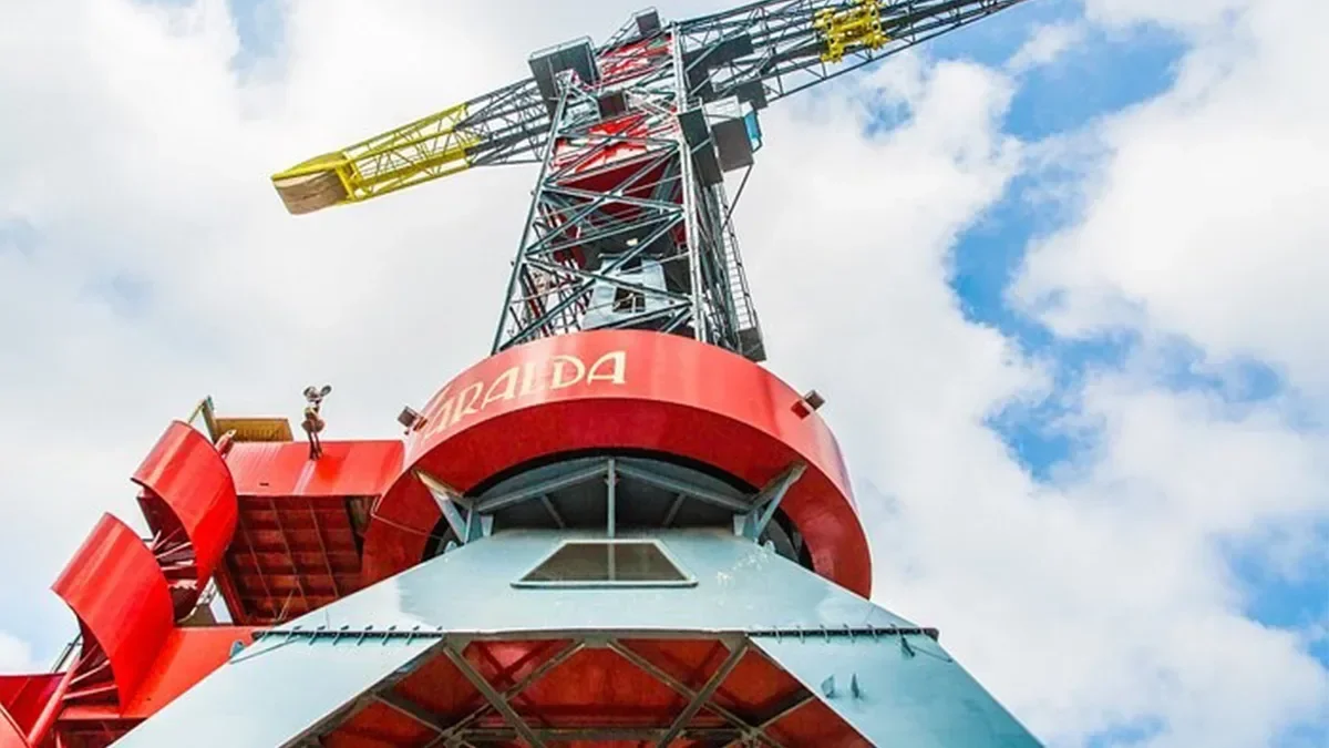 For those looking to stay in extraordinary hotels: Crane Hotel