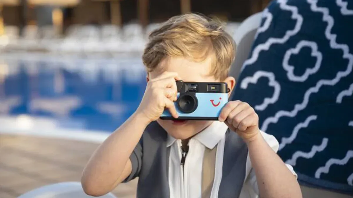 TUI BLUE puts kids in charge of the holiday pictures
